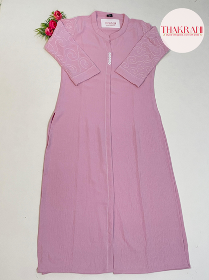 Casual Baby Pink Kurti with Collar & Subtle Embroidery